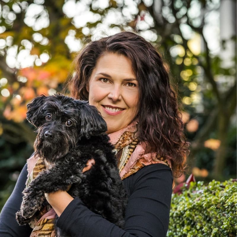 Lisa Peyton with her dog Betty